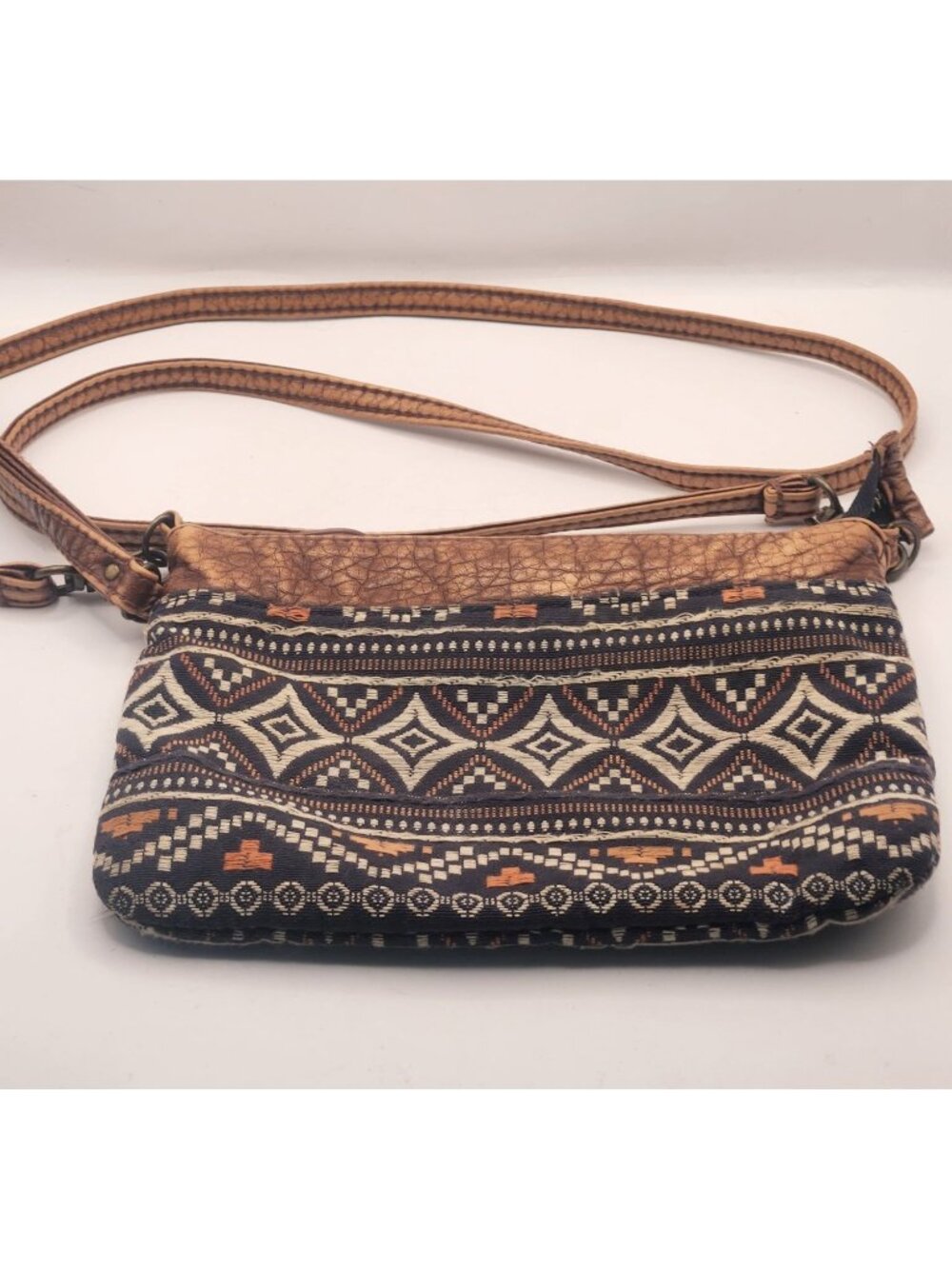Myra Crossbody Bag